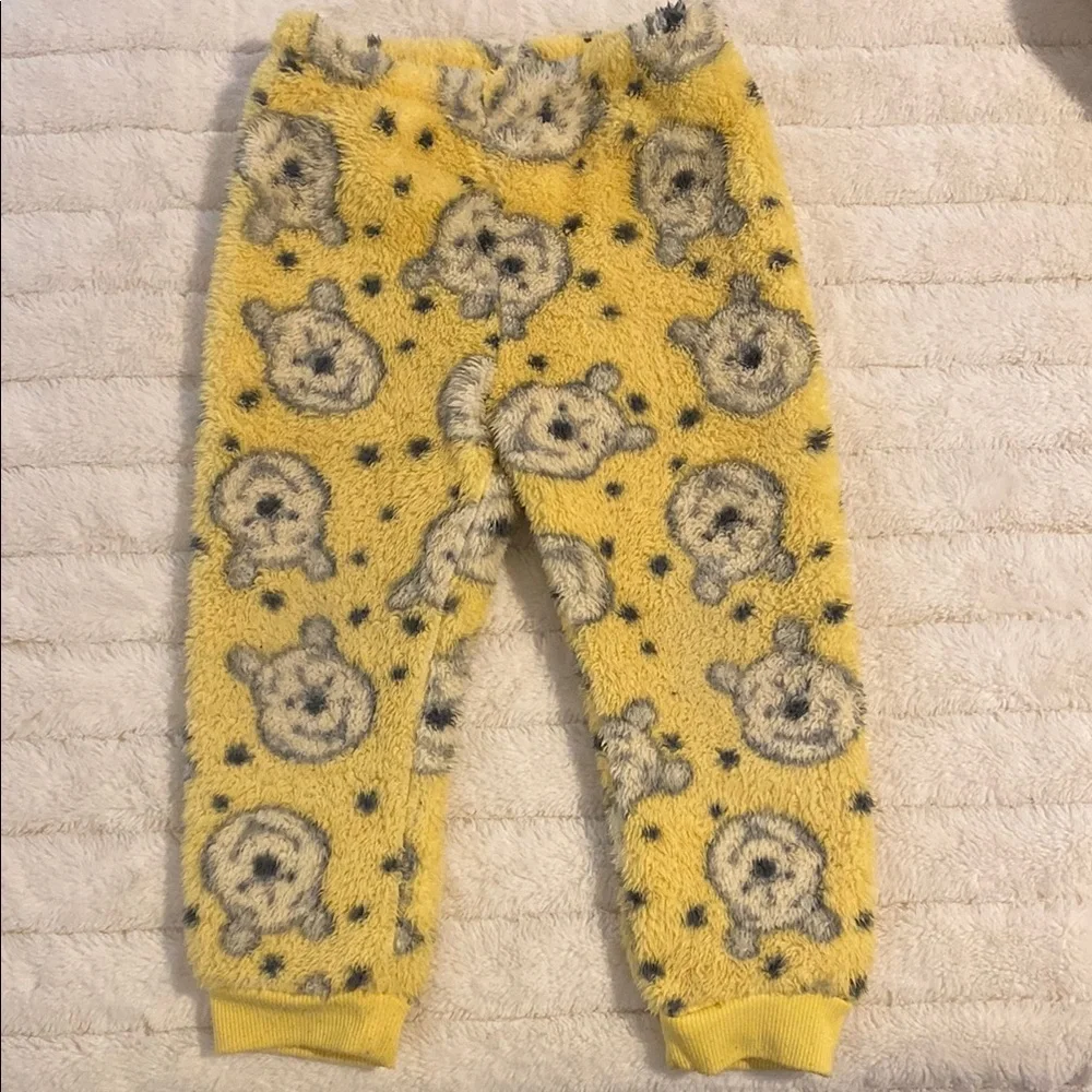 Disney Winnie The Pooh Yellow Fleece Pajama Set 4T